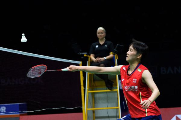 使他成为球 使他成为球